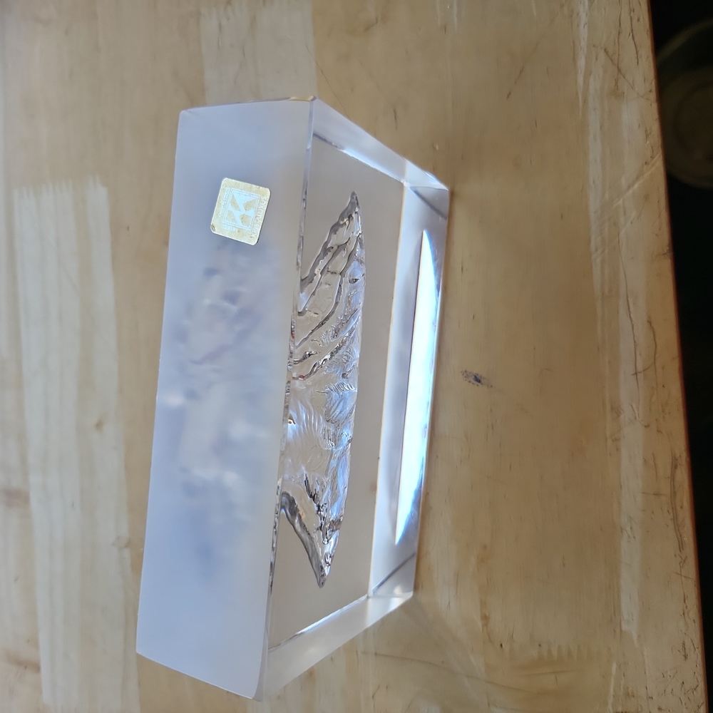 Kristulus Lead Crystal Mountain Range Paperweight - Picture 2 of 12